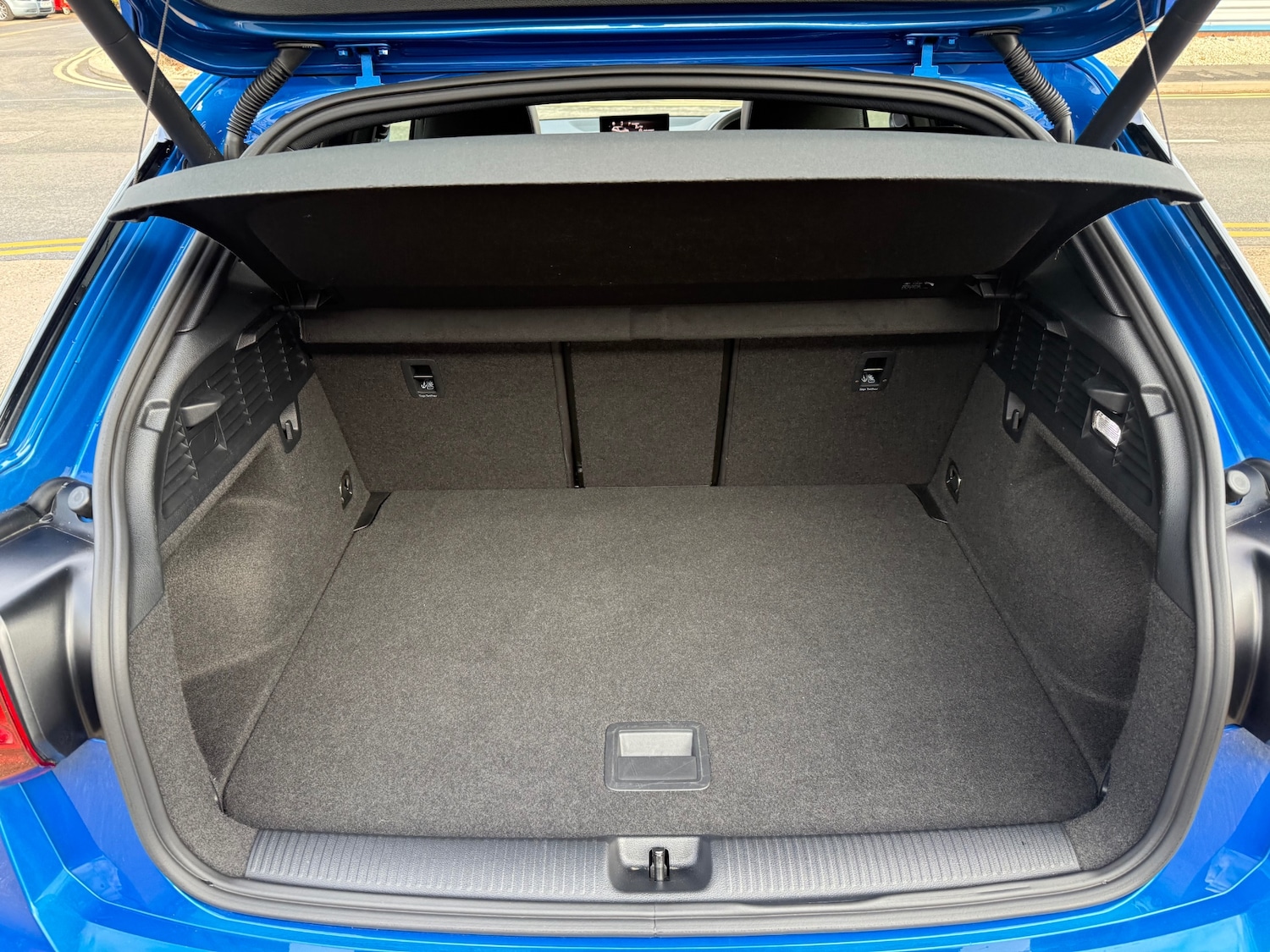 Used Audi Q2 2020 for sale - 76686912: Photo 68