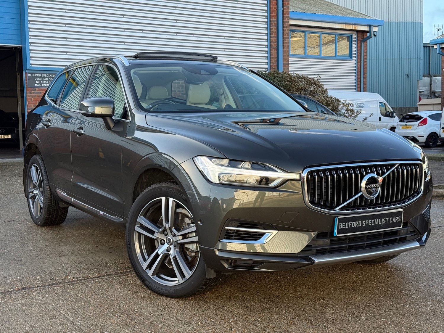 Used Volvo XC60 2019 for sale - 76777988: Photo 1