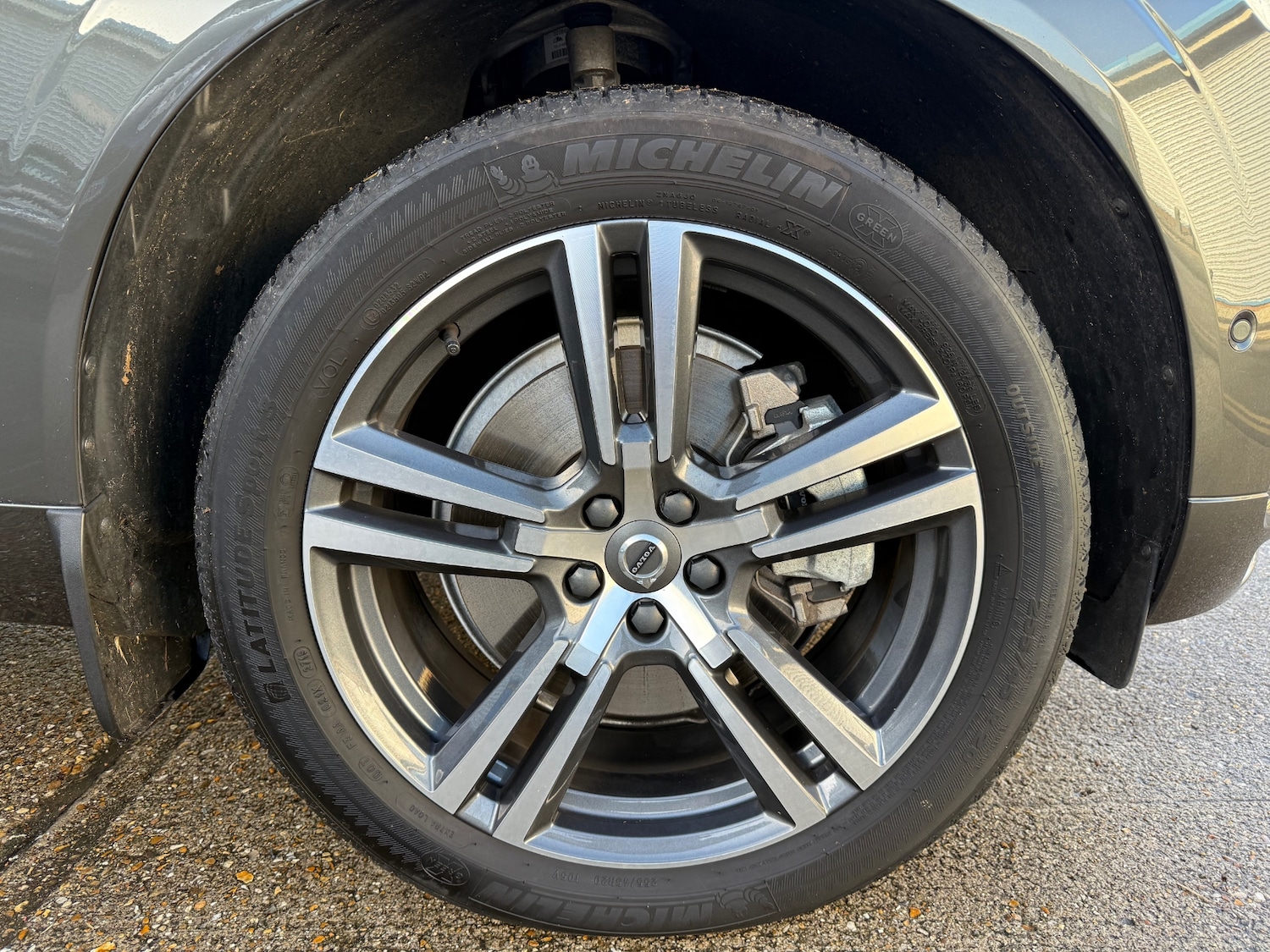 Used Volvo XC60 2019 for sale - 76777988: Photo 35