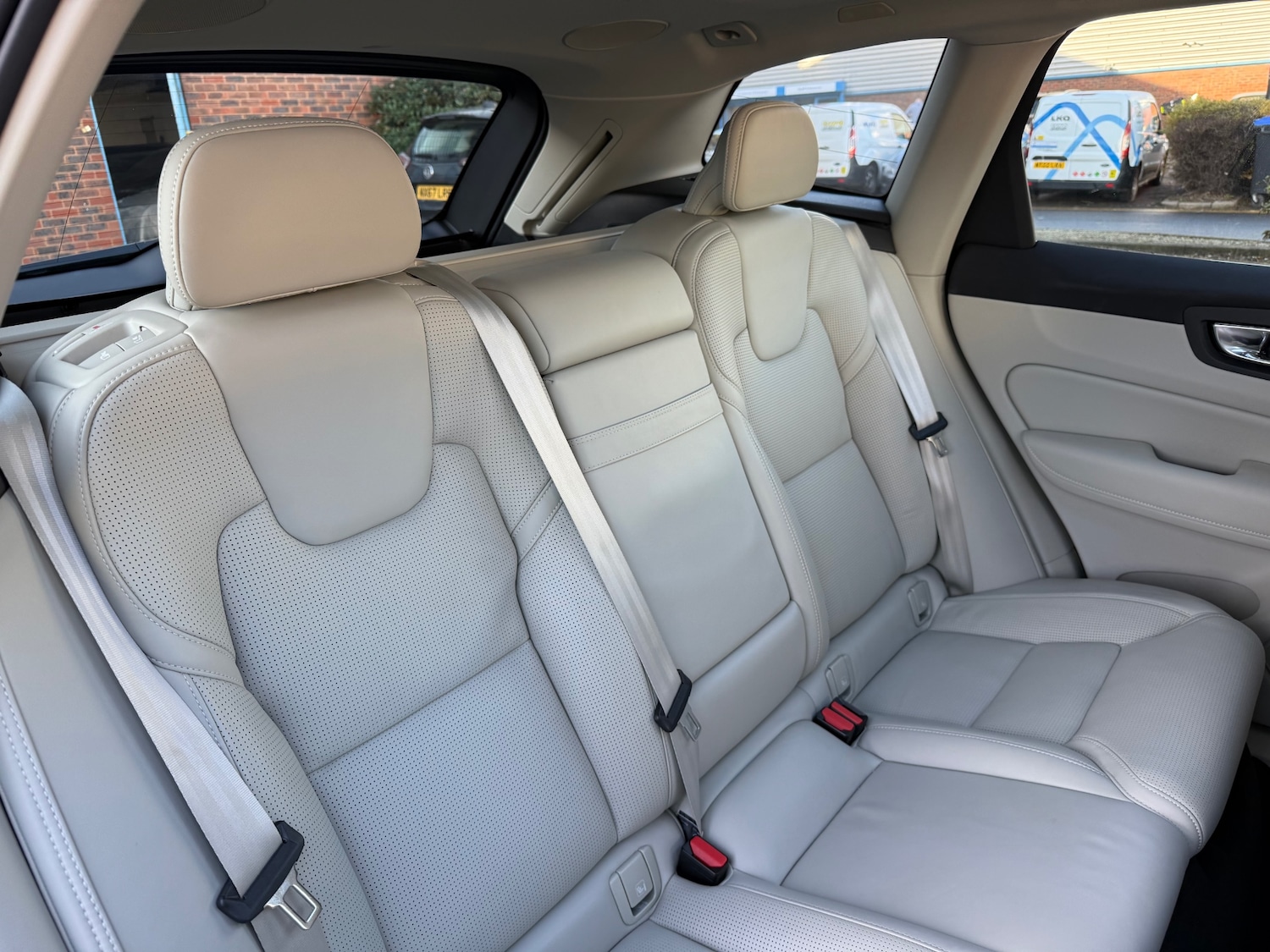 Used Volvo XC60 2019 for sale - 76777988: Photo 64