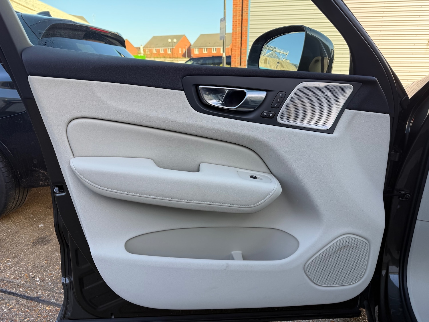 Used Volvo XC60 2019 for sale - 76777988: Photo 75