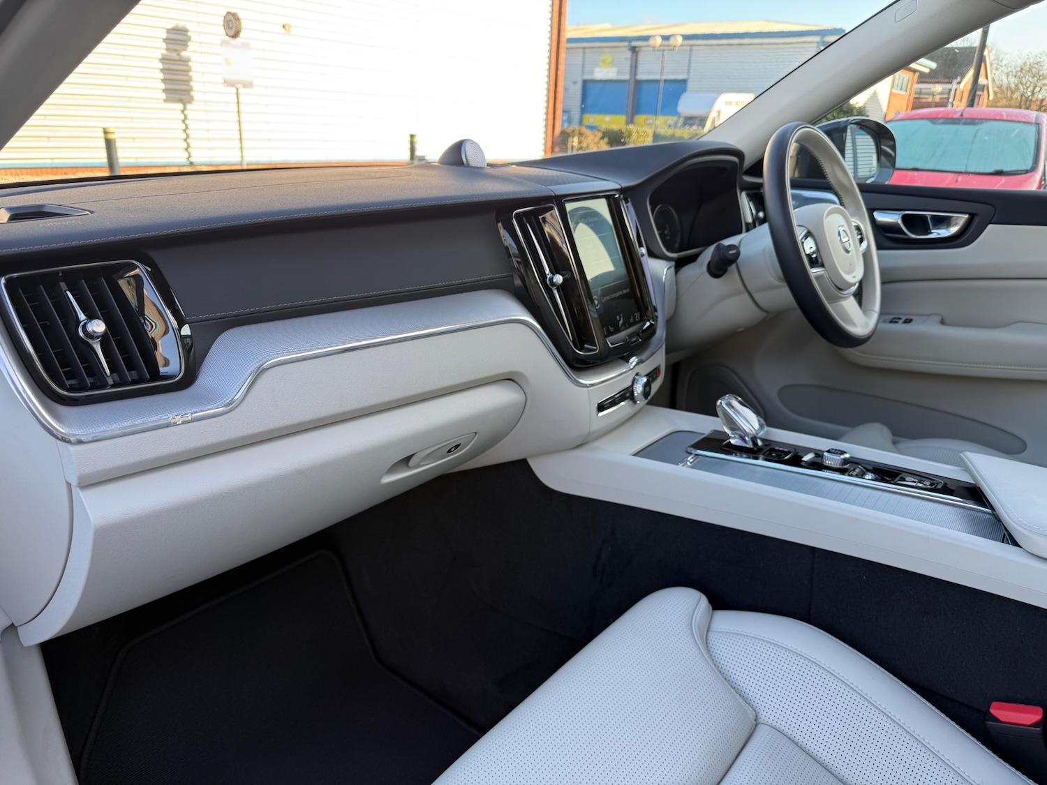 Used Volvo XC60 2019 for sale - 76777988: Photo 78