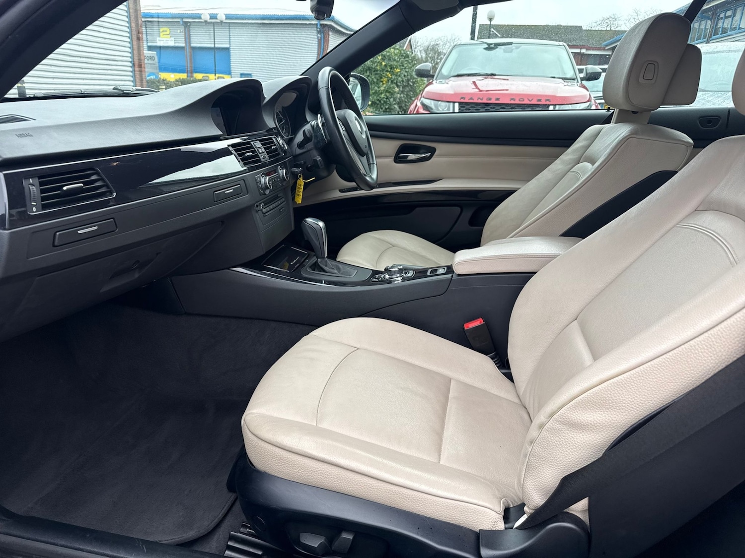 Used BMW 3 Series 2011 for sale - 77284045: Photo 23