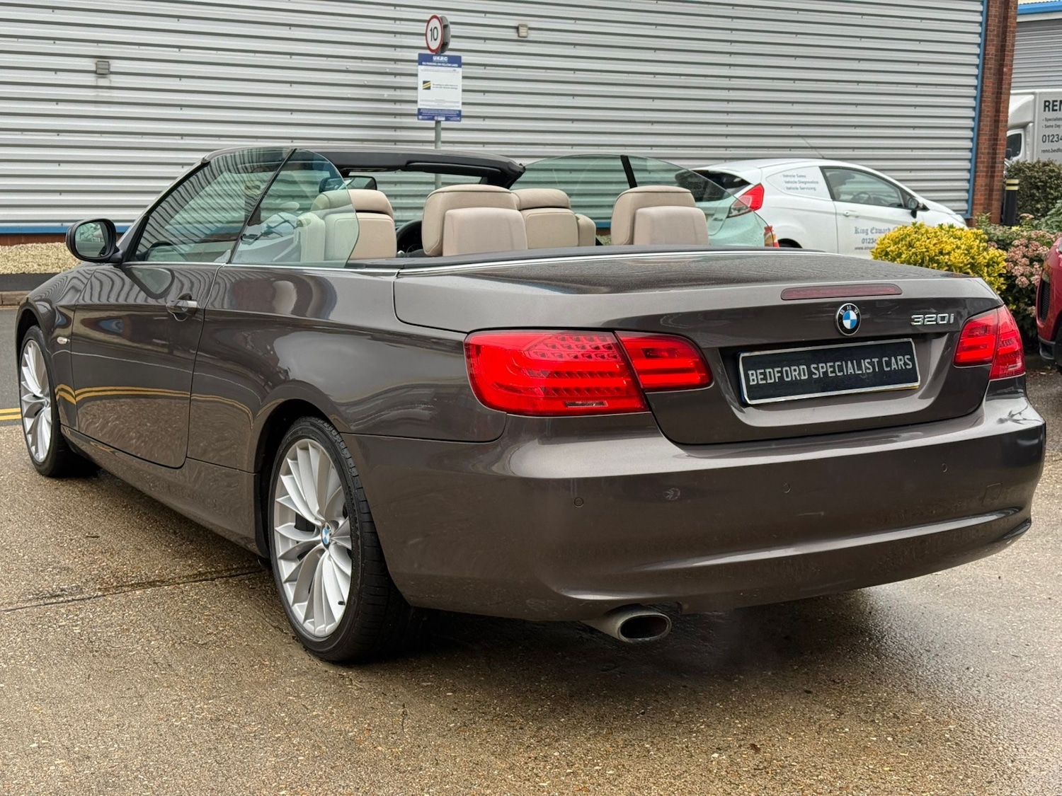 Used BMW 3 Series 2011 for sale - 77284045: Photo 9