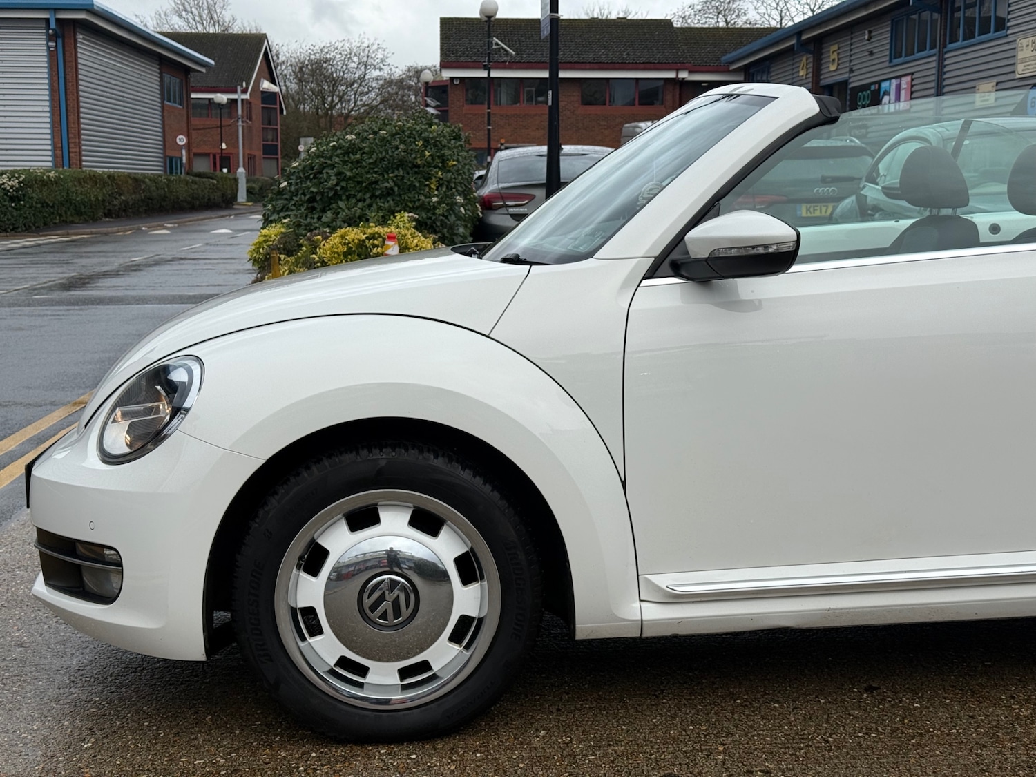 Used Volkswagen Beetle 2013 for sale - 77617881: Photo 27