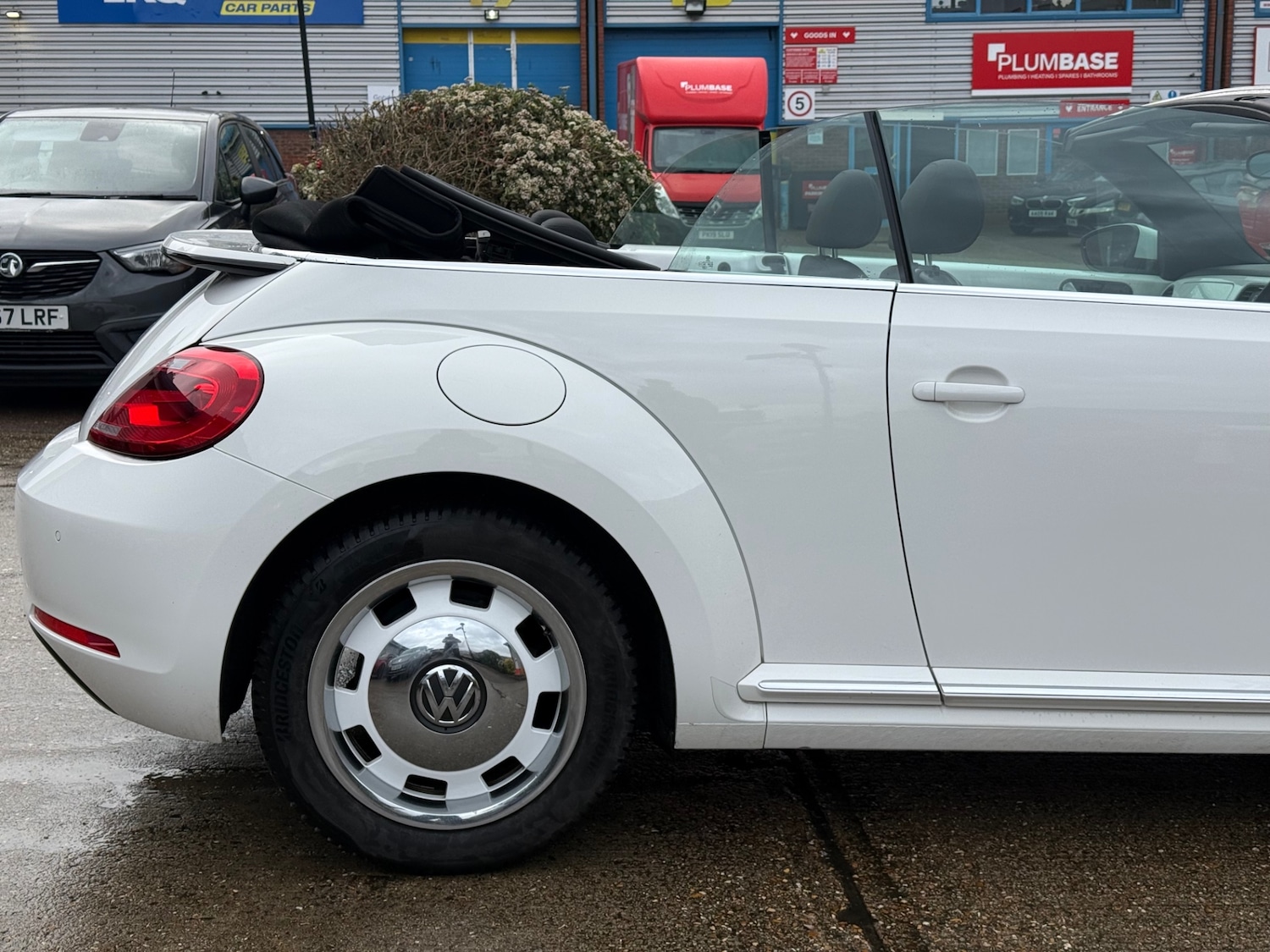 Used Volkswagen Beetle 2013 for sale - 77617881: Photo 28