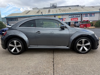 Used Volkswagen Beetle 2018 for sale - 75406212: Photo