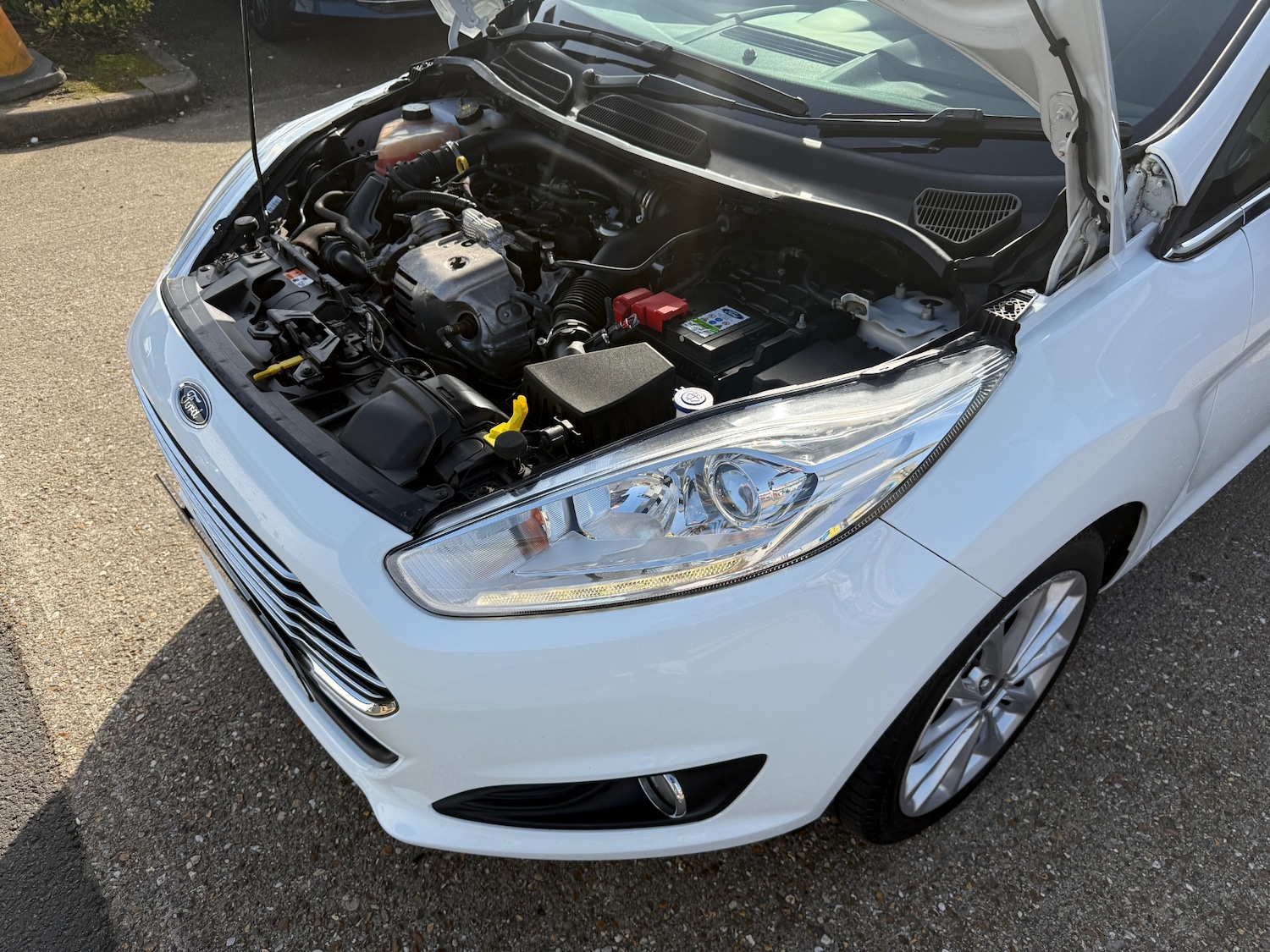 Used Ford Fiesta 2015 for sale - 77665908: Photo 30