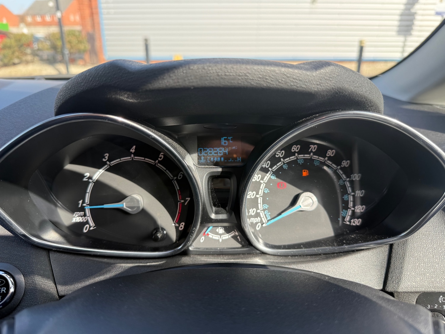 Used Ford Fiesta 2015 for sale - 77665908: Photo 37