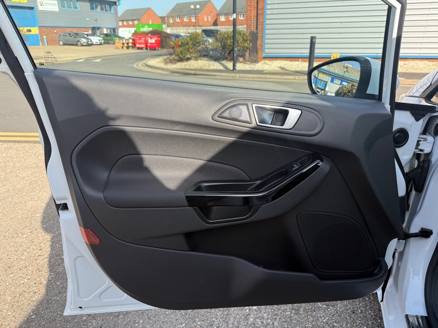 Used Ford Fiesta 2015 for sale - 77665908: Photo 65