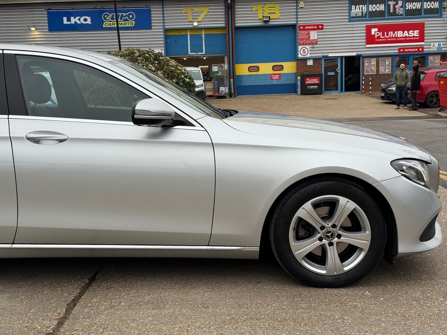 Used Mercedes-Benz E Class 2018 for sale - 77061456: Photo 25