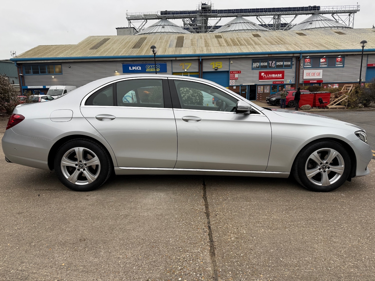 Used Mercedes-Benz E Class 2018 for sale - 77061456: Photo 3