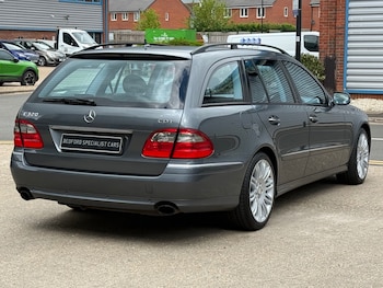 Used Mercedes-Benz E Class 2009 for sale - 78252232: Photo