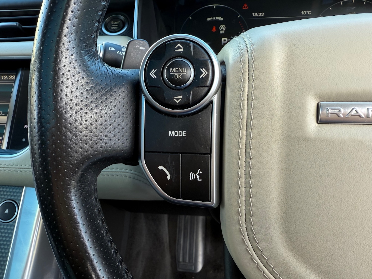 Used Land Rover Range Rover Sport 2015 for sale - 76444681: Photo 47