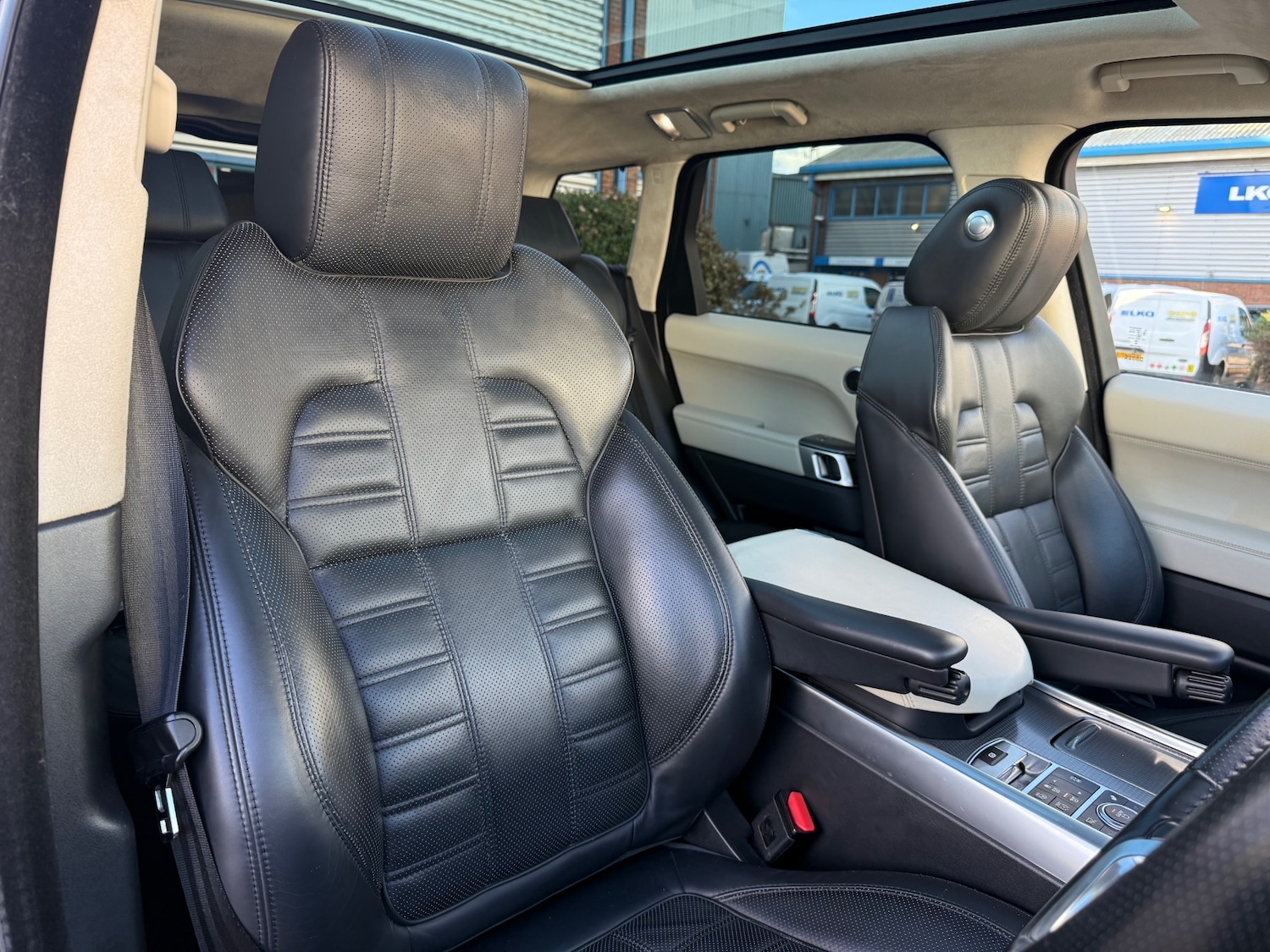 Used Land Rover Range Rover Sport 2015 for sale - 76444681: Photo 61