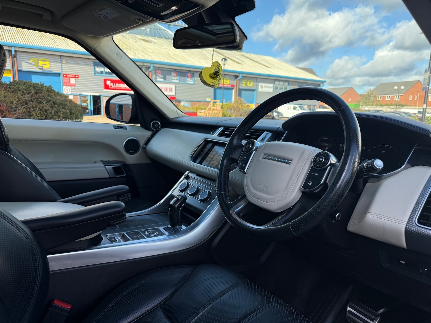 Used Land Rover Range Rover Sport 2015 for sale - 76444681: Photo 64