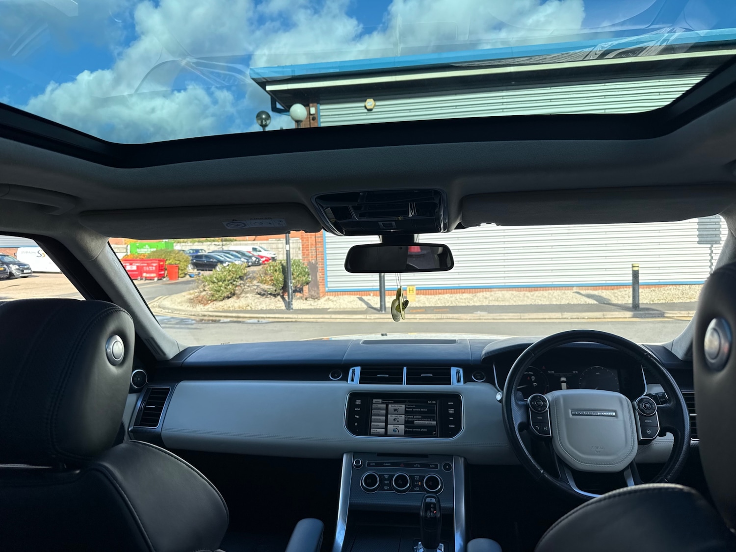 Used Land Rover Range Rover Sport 2015 for sale - 76444681: Photo 70