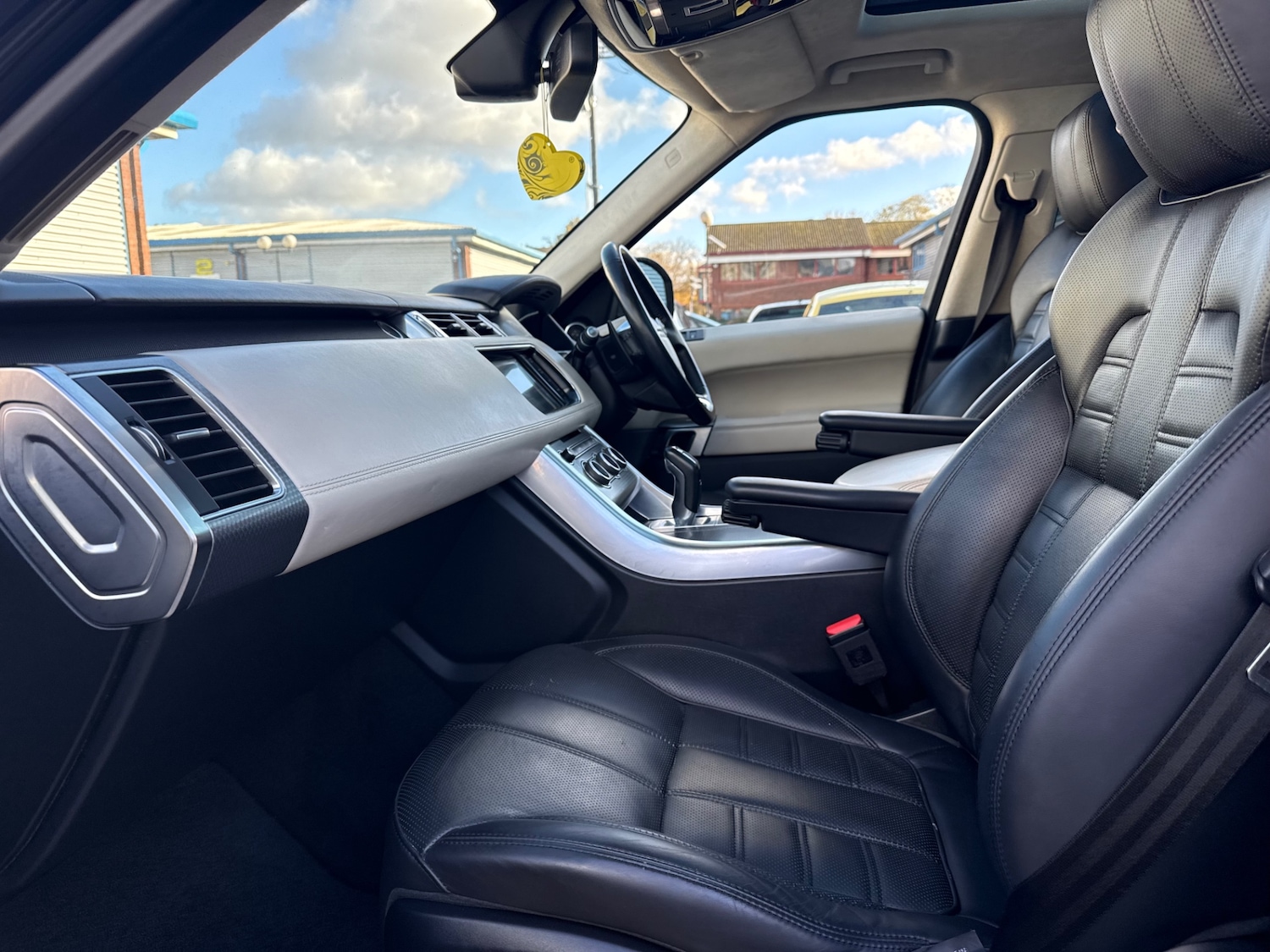 Used Land Rover Range Rover Sport 2015 for sale - 76444681: Photo 82