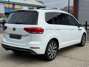 Used Volkswagen Touran 2016 for sale - 75418739: Photo