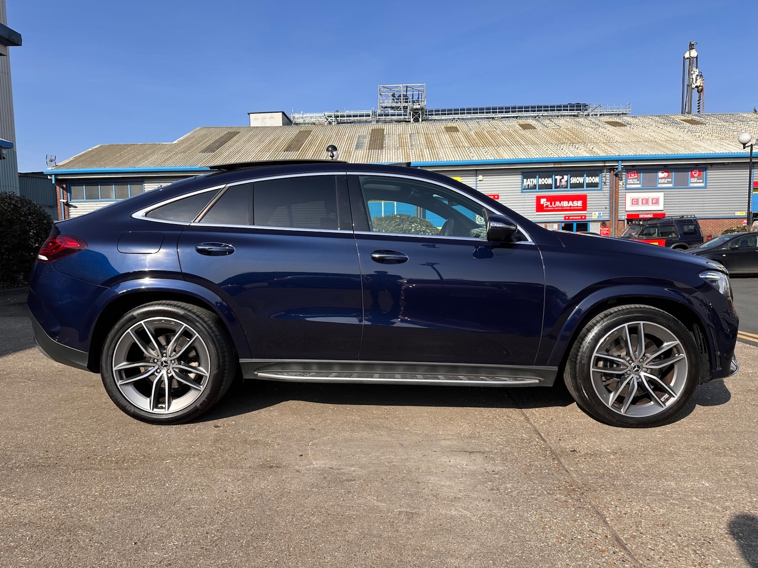 Used Mercedes-Benz GLE 2022 for sale - 73922559: Photo 3