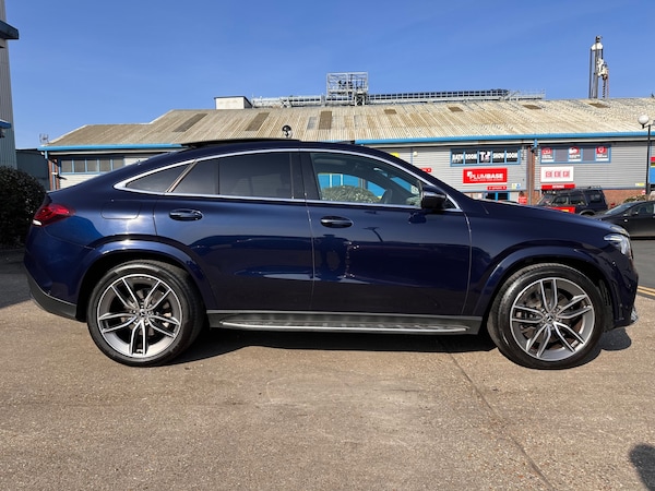 Used Mercedes-Benz GLE 2022 for sale - 73922559: Photo 3