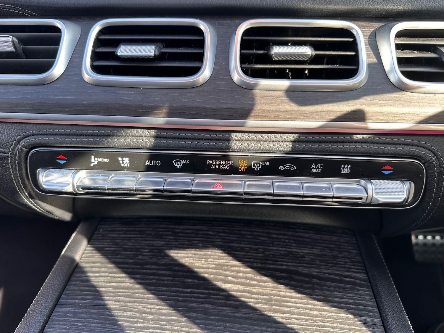 Used Mercedes-Benz GLE 2022 for sale - 73922559: Photo 54