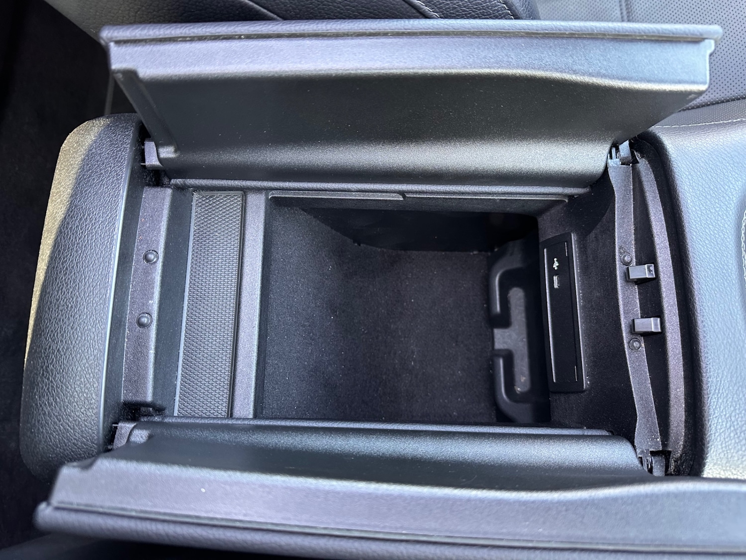 Used Mercedes-Benz GLE 2022 for sale - 73922559: Photo 61