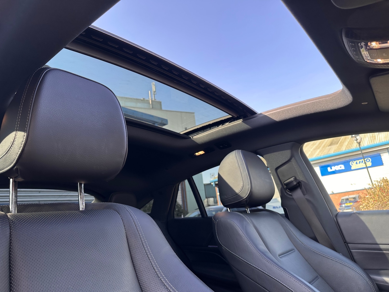 Used Mercedes-Benz GLE 2022 for sale - 73922559: Photo 67