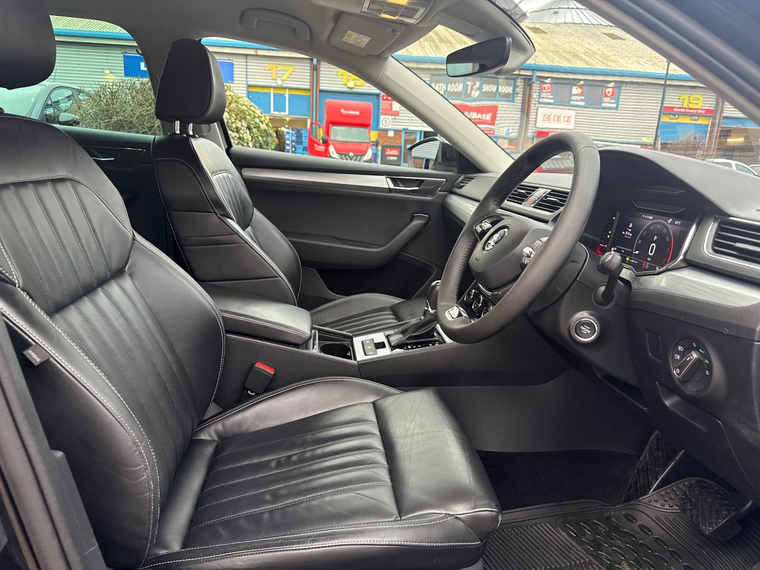 Used Skoda Superb 2021 for sale - 77284092: Photo 49