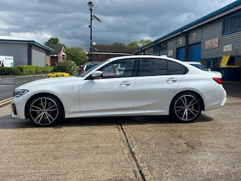 Used BMW 3 Series 2019 for sale - 78613781: Photo