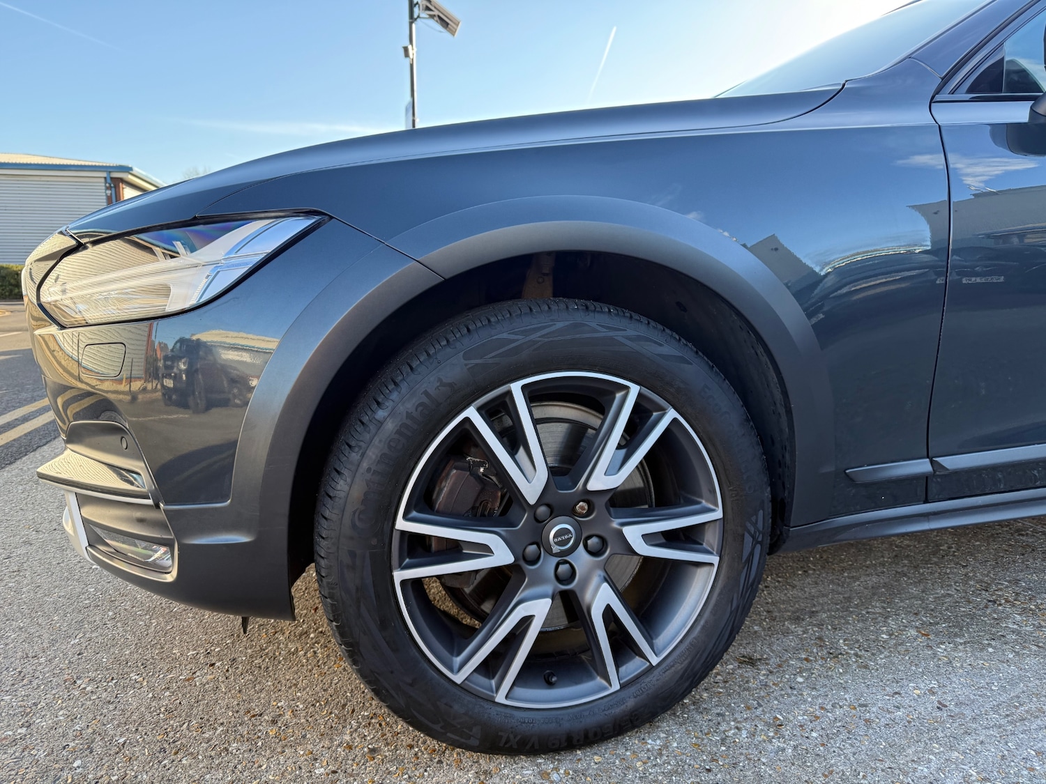 Used Volvo V90 2018 for sale - 76626065: Photo 11