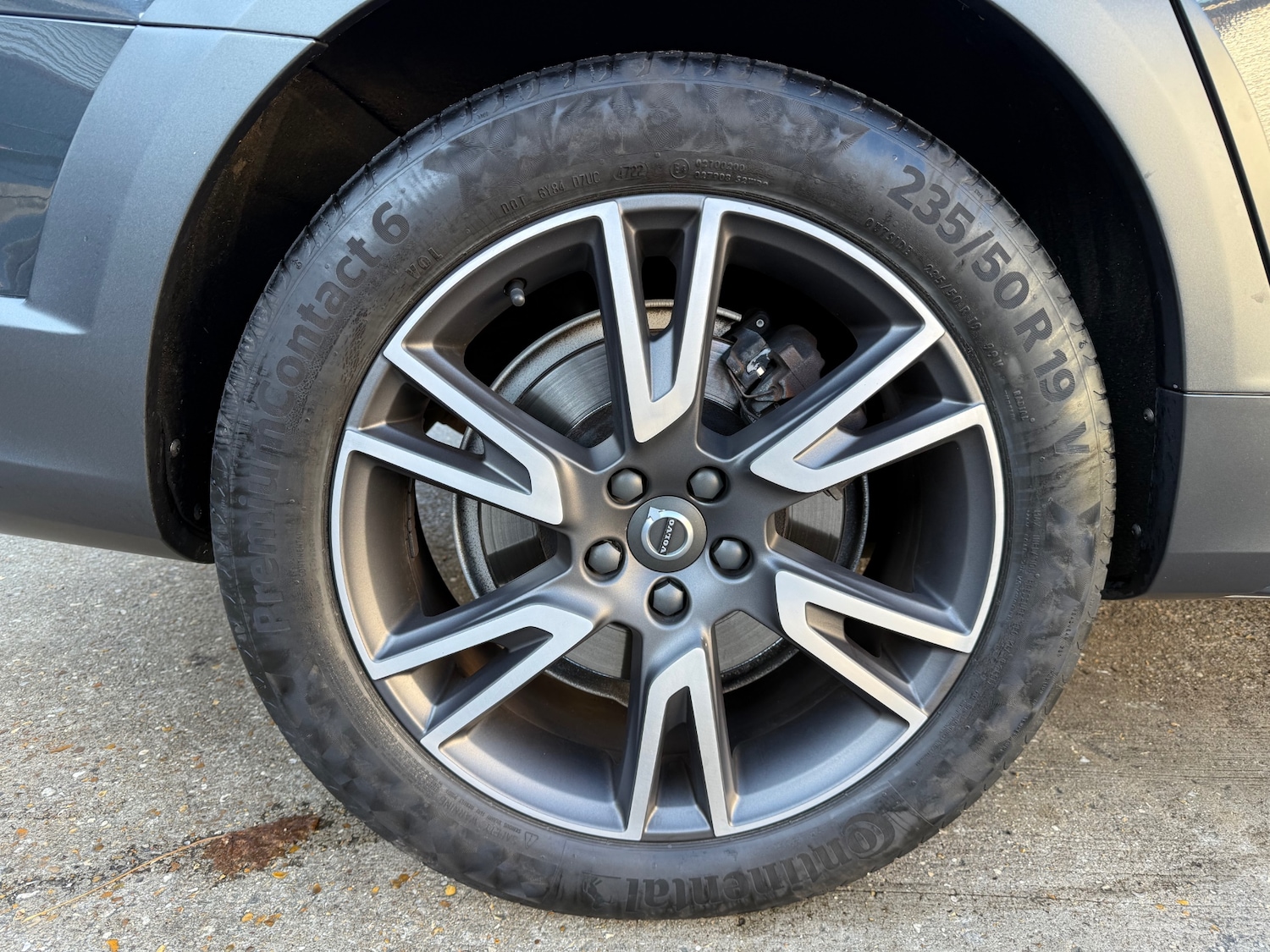 Used Volvo V90 2018 for sale - 76626065: Photo 32