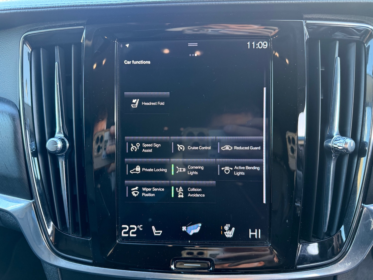 Used Volvo V90 2018 for sale - 76626065: Photo 46