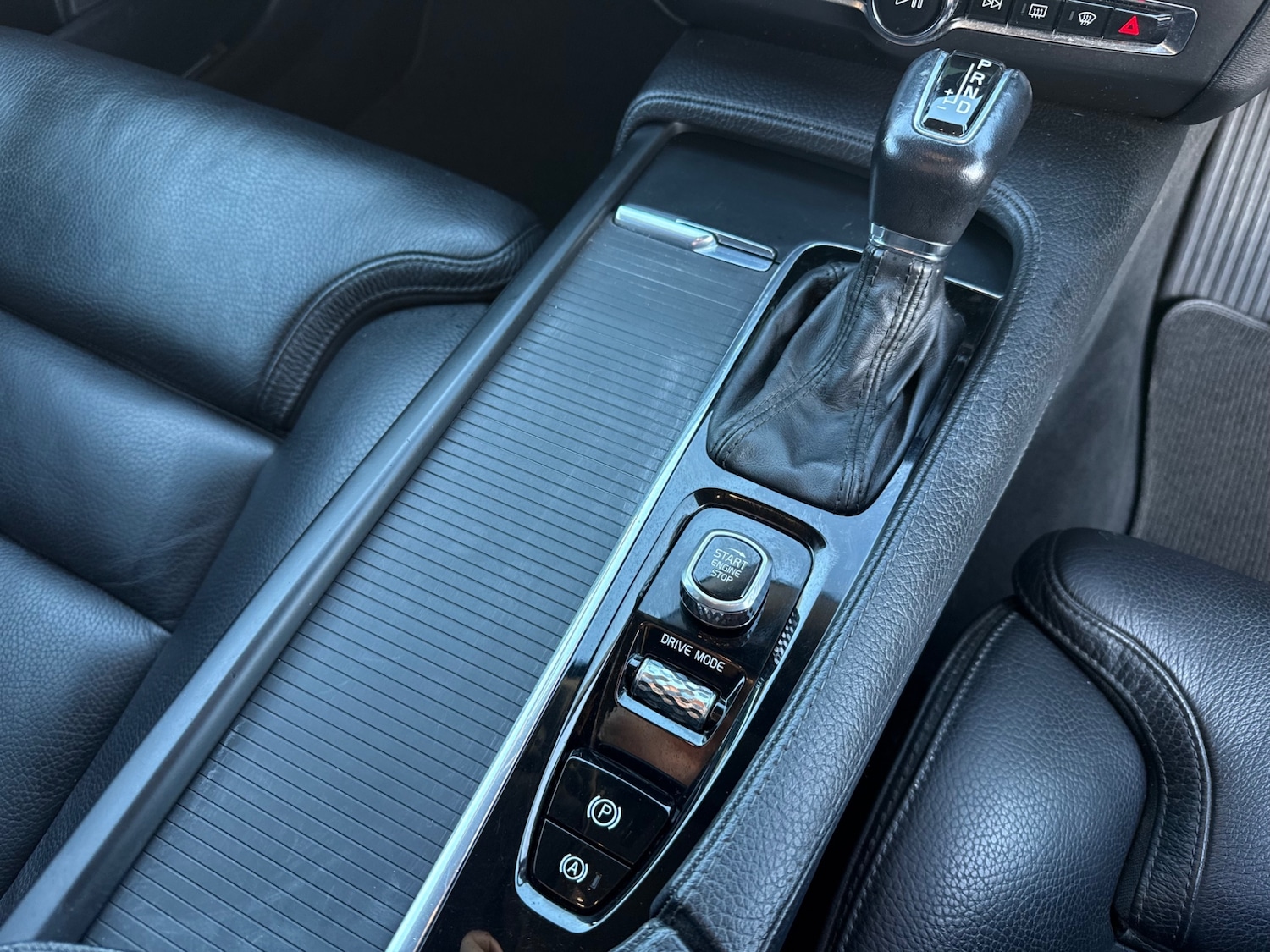 Used Volvo V90 2018 for sale - 76626065: Photo 50