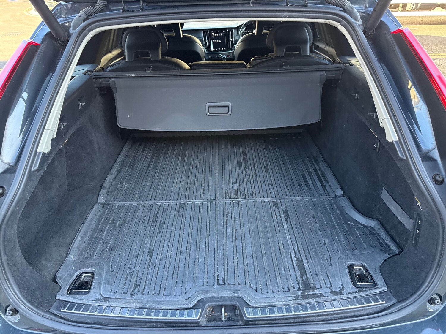 Used Volvo V90 2018 for sale - 76626065: Photo 57