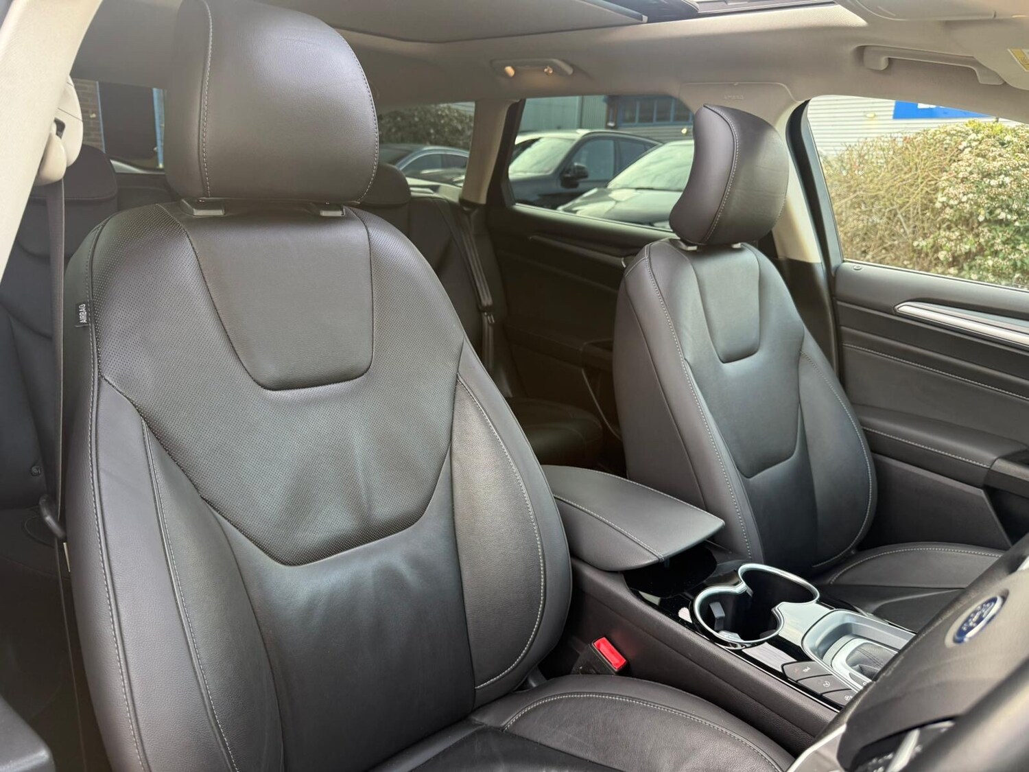 Used Ford Mondeo 2015 for sale - 77803889: Photo 19