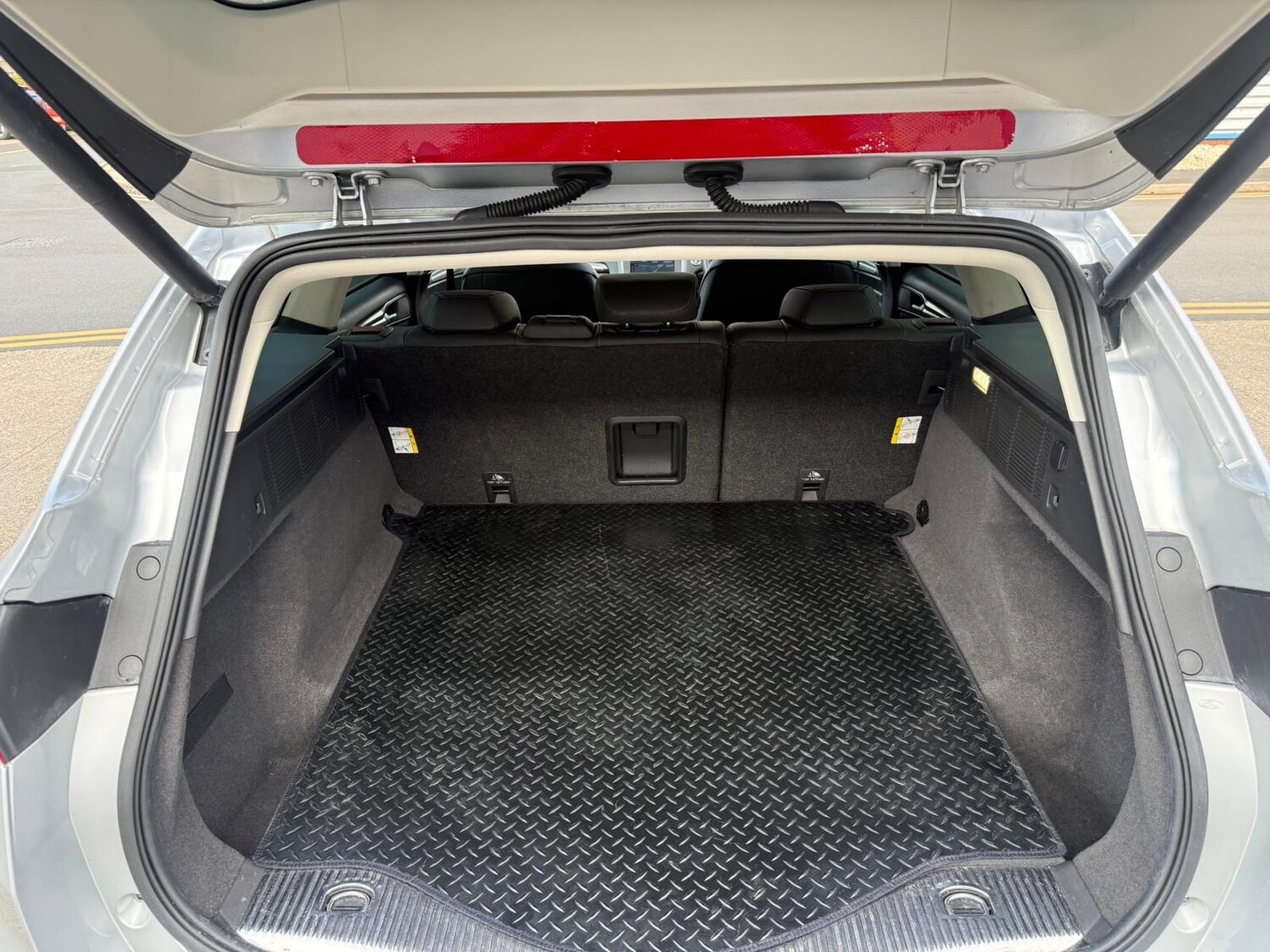 Used Ford Mondeo 2015 for sale - 77803889: Photo 27