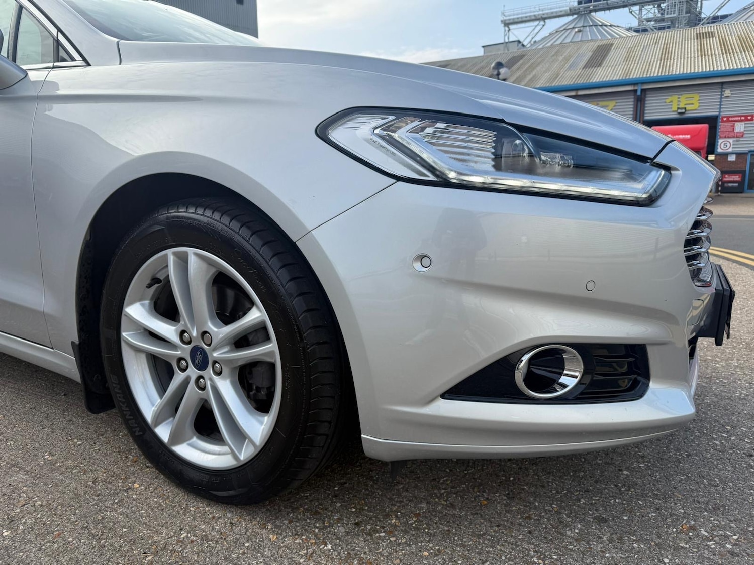 Used Ford Mondeo 2015 for sale - 77803889: Photo 40