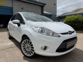 2012 (12) - 1.4 Titanium 5dr Auto