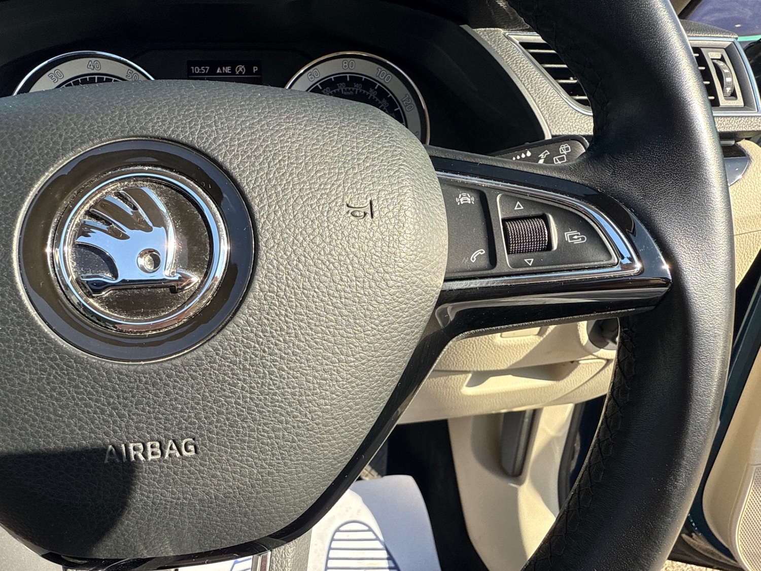 Used Skoda Superb 2018 for sale - 77654029: Photo 49