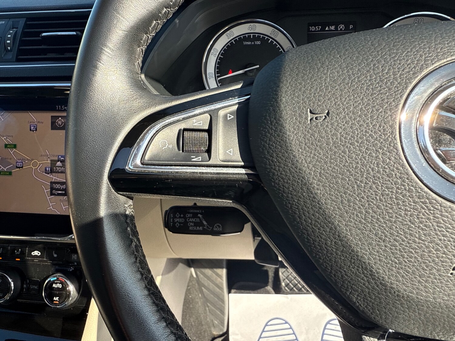 Used Skoda Superb 2018 for sale - 77654029: Photo 50