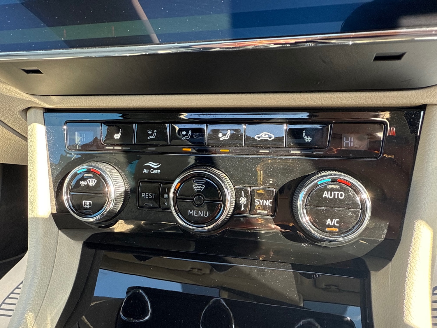 Used Skoda Superb 2018 for sale - 77654029: Photo 54