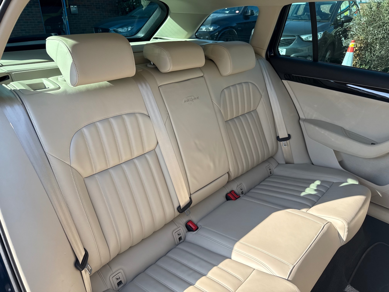 Used Skoda Superb 2018 for sale - 77654029: Photo 63