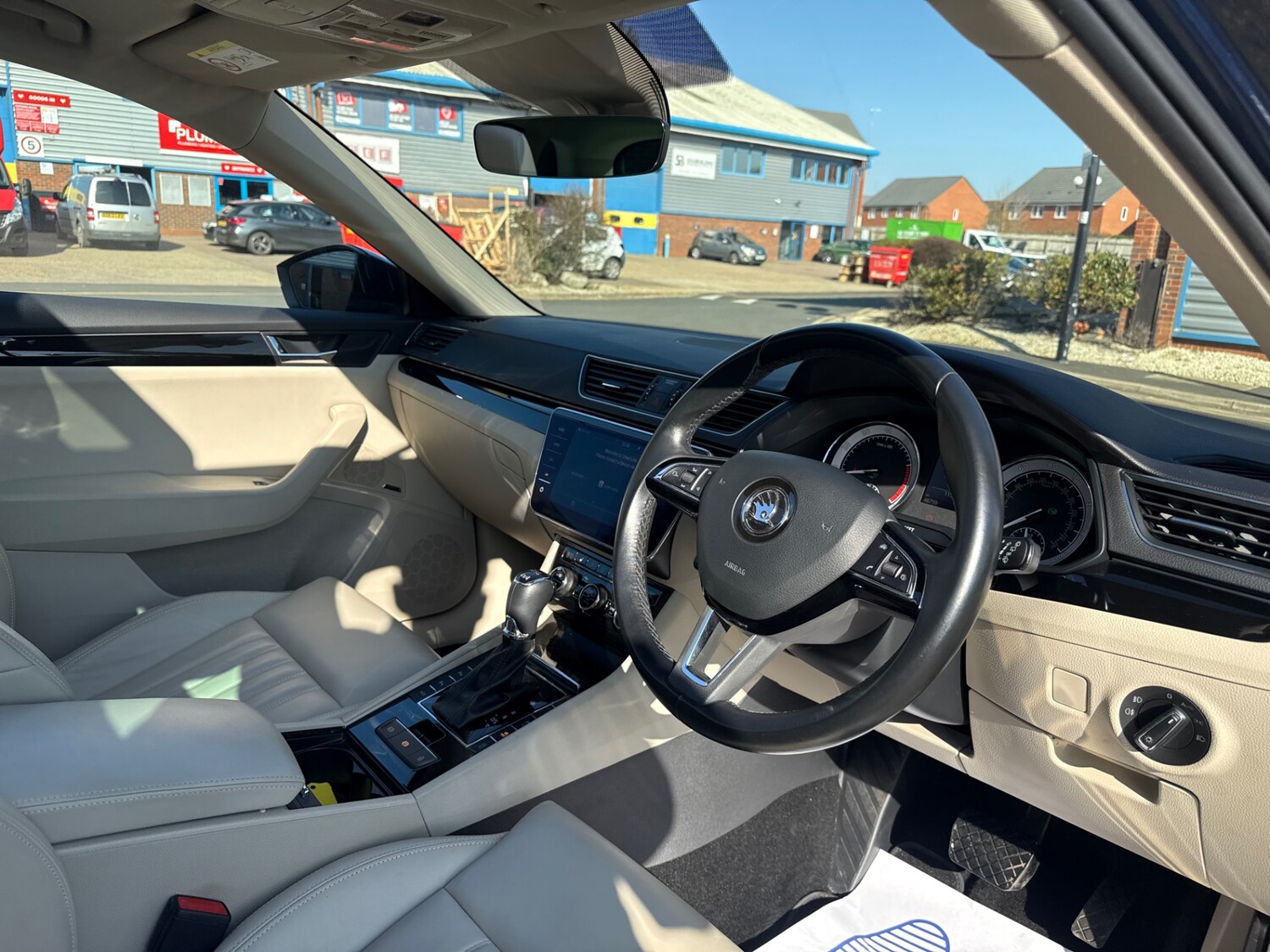 Used Skoda Superb 2018 for sale - 77654029: Photo 65