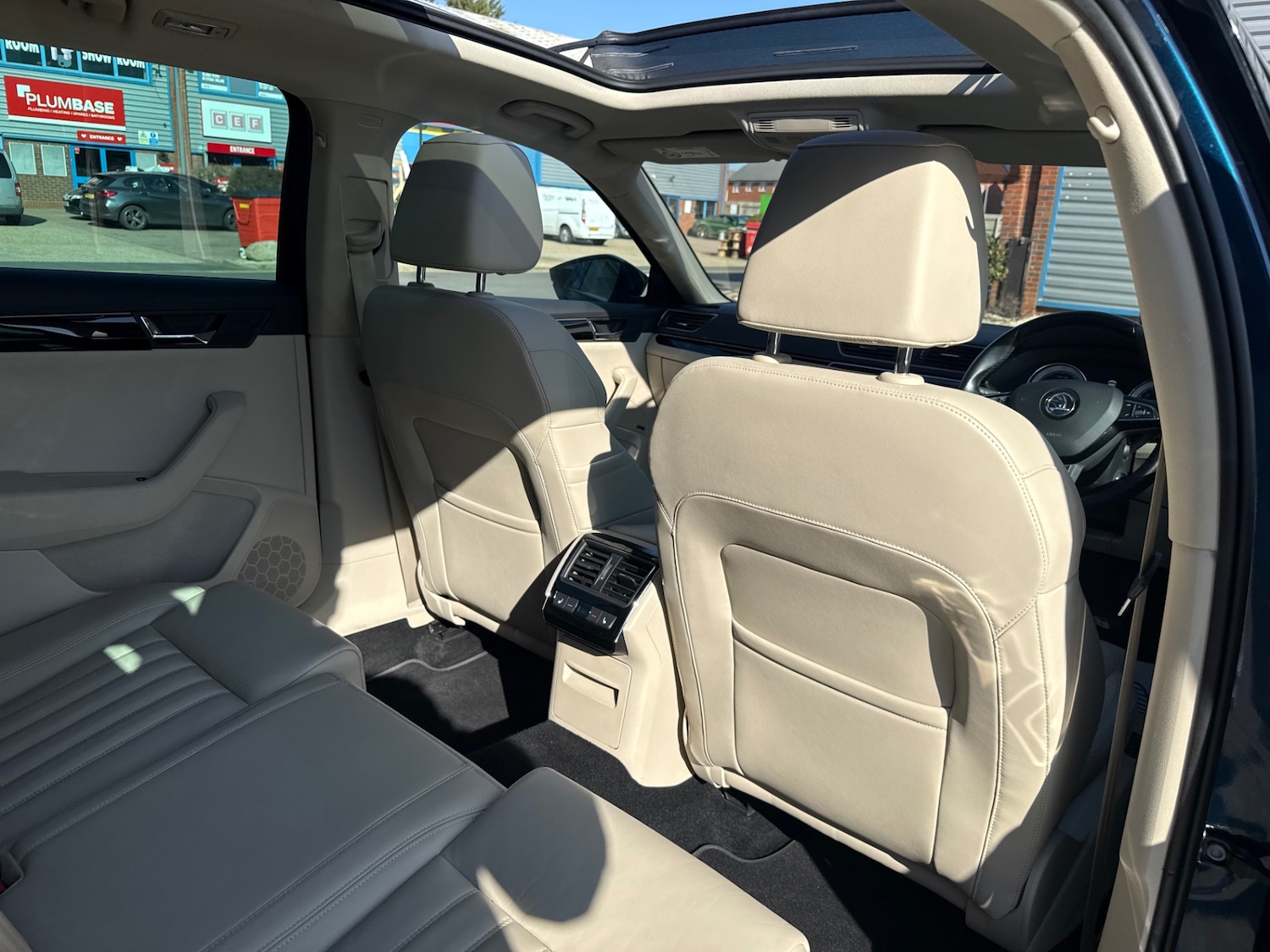 Used Skoda Superb 2018 for sale - 77654029: Photo 67