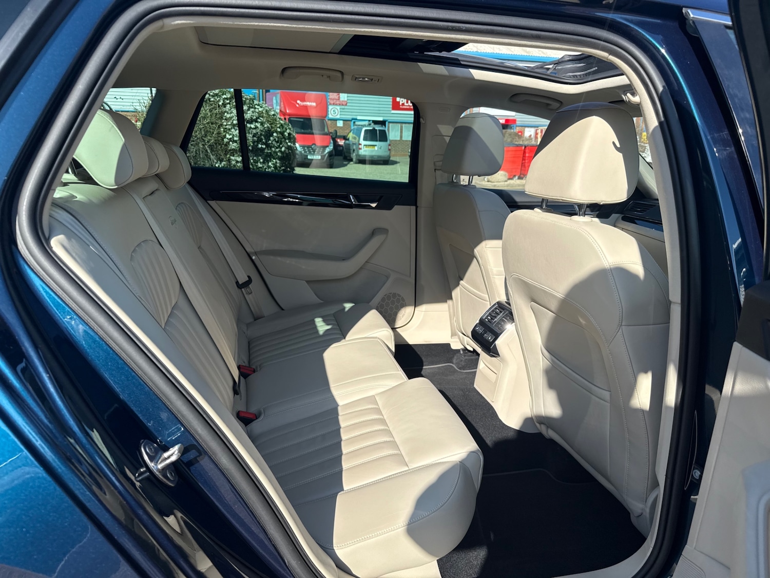 Used Skoda Superb 2018 for sale - 77654029: Photo 68