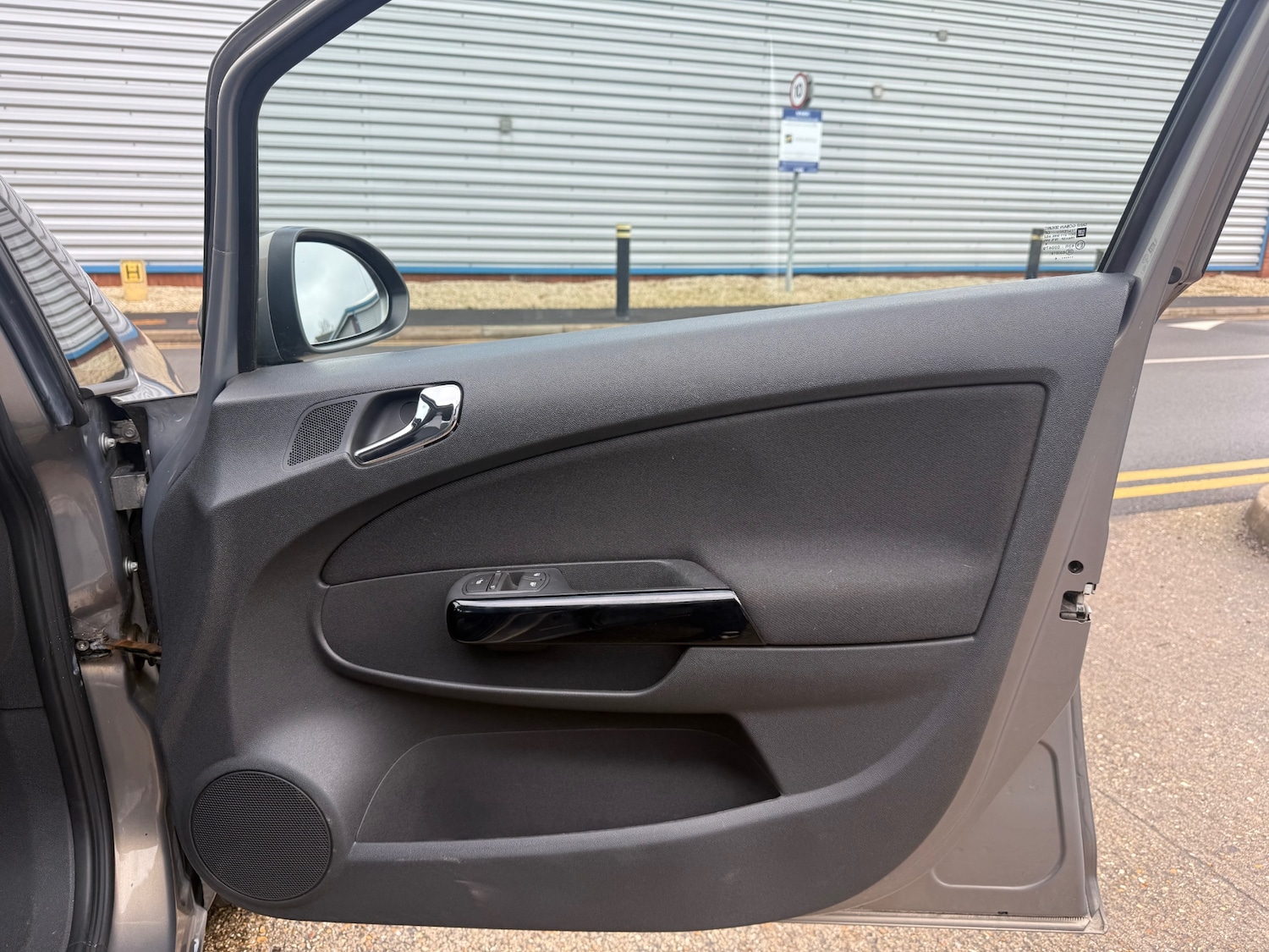 Used Vauxhall Corsa 2014 for sale - 77490400: Photo 37