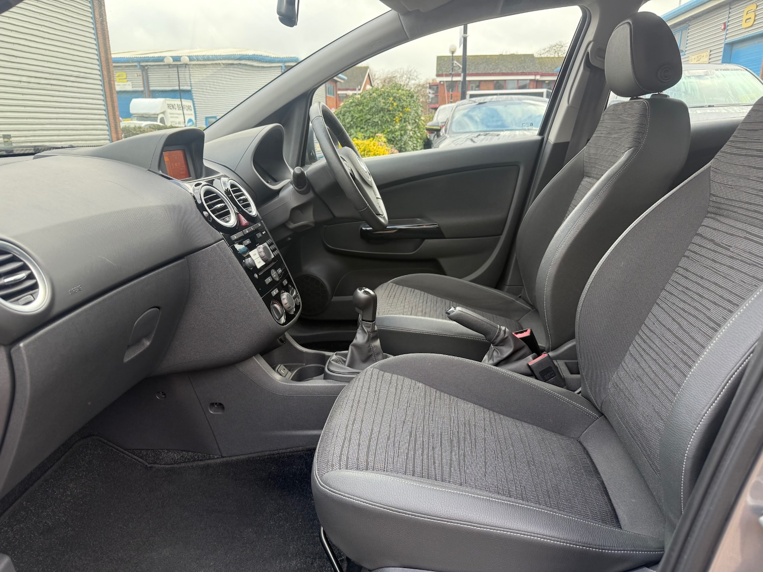 Used Vauxhall Corsa 2014 for sale - 77490400: Photo 60