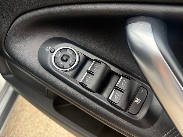 Used Ford Mondeo 2009 for sale - 75313724: Photo 39