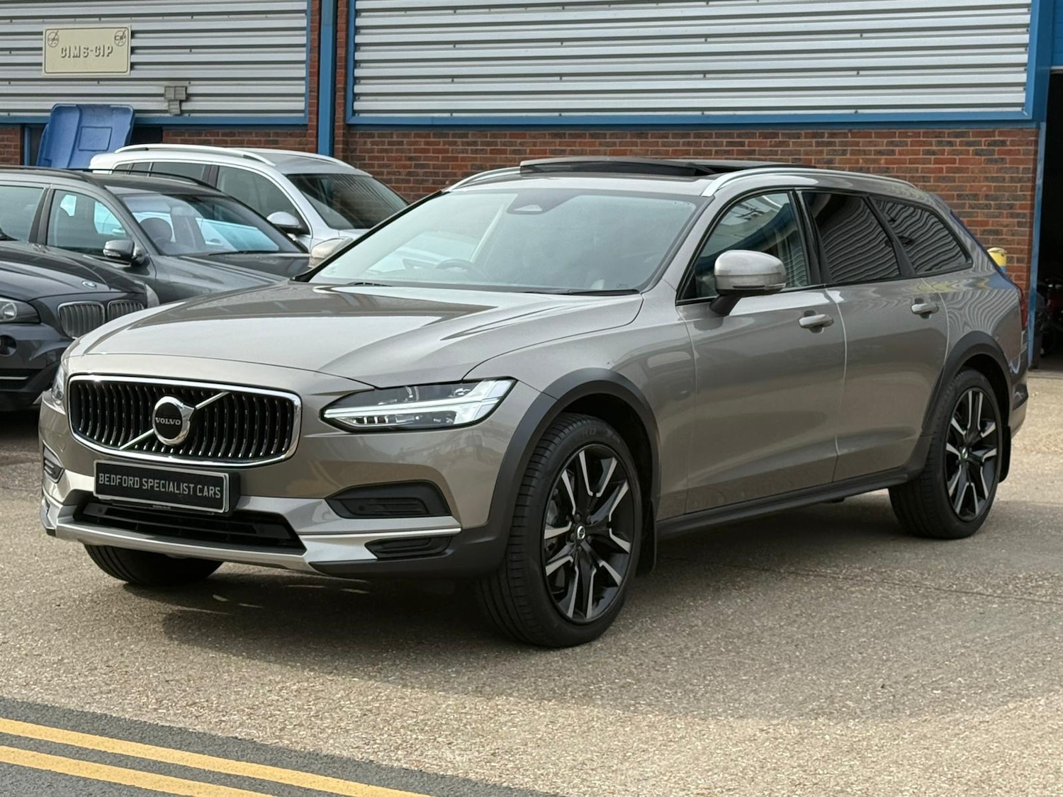Used Volvo V90 2021 for sale - 78161699: Photo 3